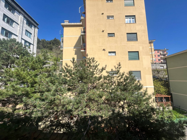 Appartamento in Vendita a Genova #2