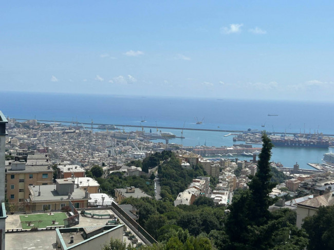 Appartamento in Vendita a Genova #17